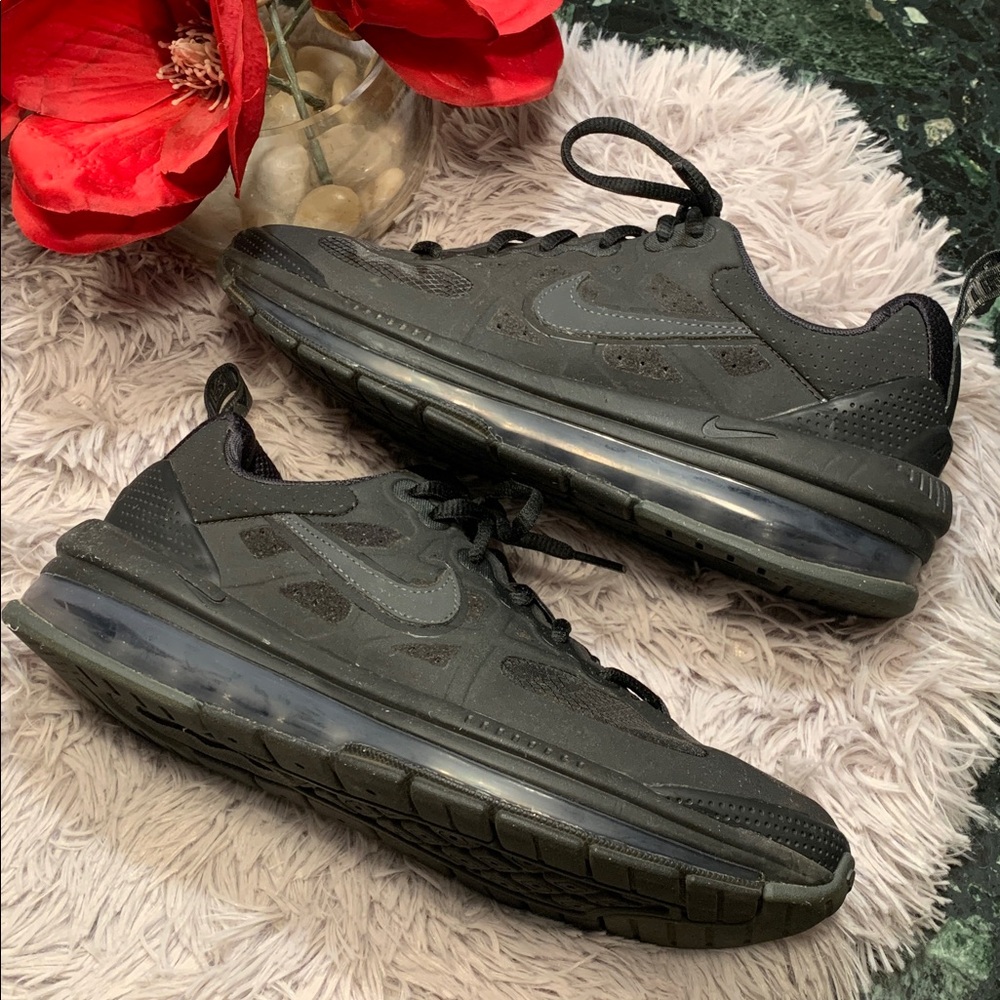 🌹 Nike Air Max Genome GS • UNISEX Sneakers • Running Shoes
